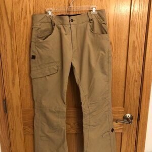 686 Men's Tan Snow Boarding Pants - Size L